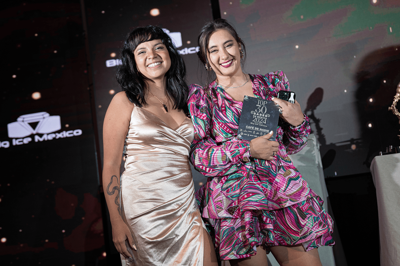 shaker-awards-by-invisible-colectivo-182